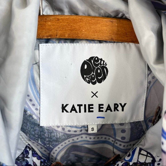 Pretty Green X Katie Eary Unisex Papilio Printed Jacket - Picture 13 of 15